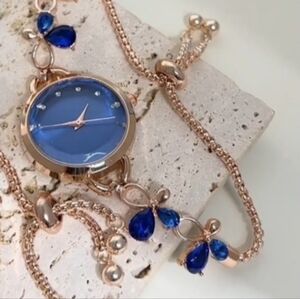 Women's Blue Stones Adjustable Watch